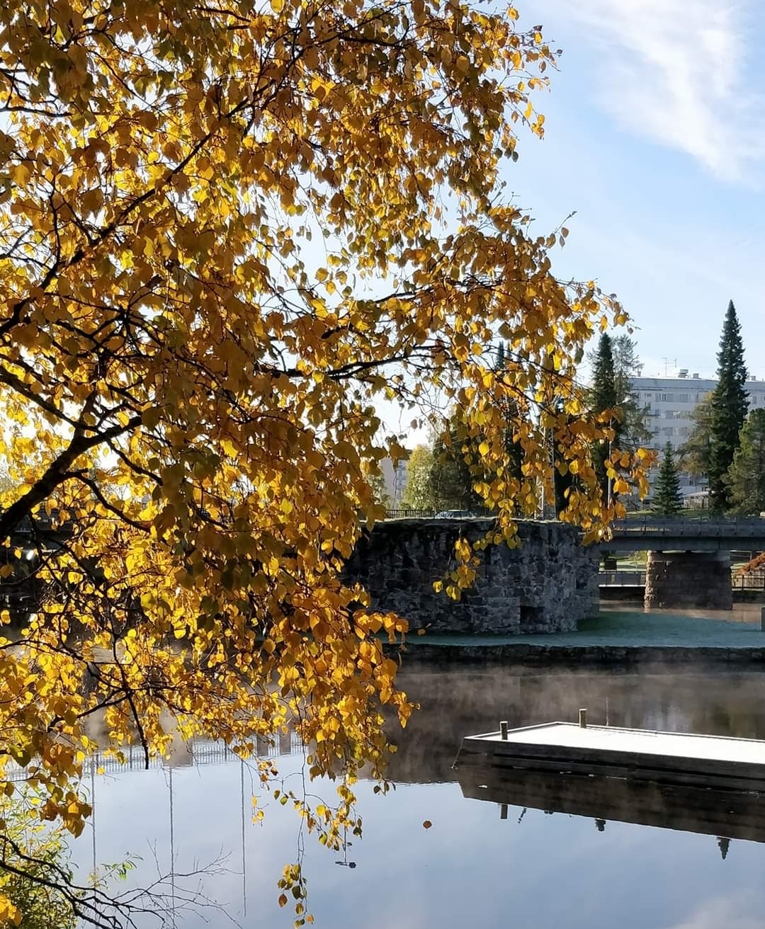 Kajaanin rauniolinna syksyllä