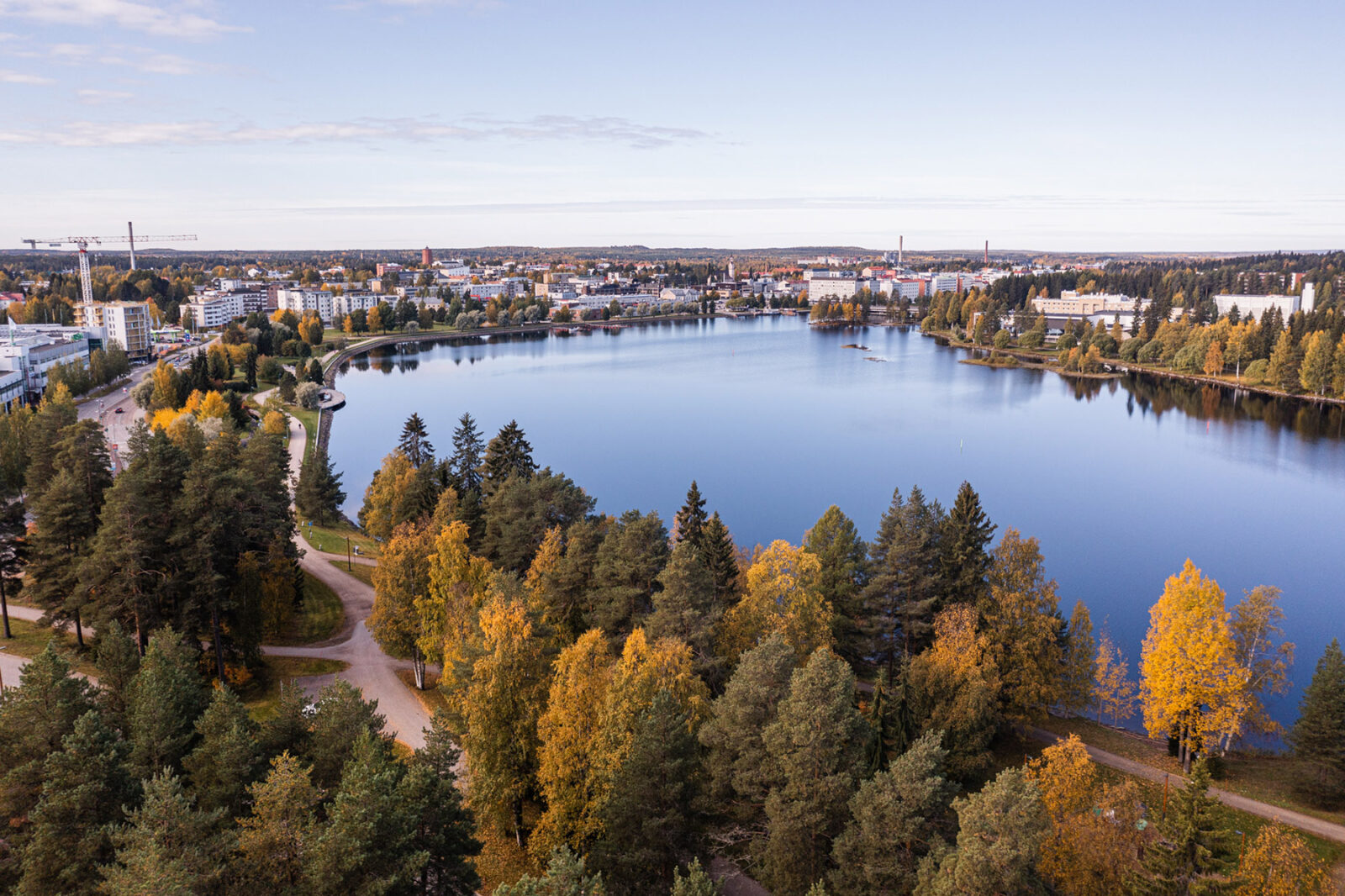 Syksyinen ilmakuva Kajaanista